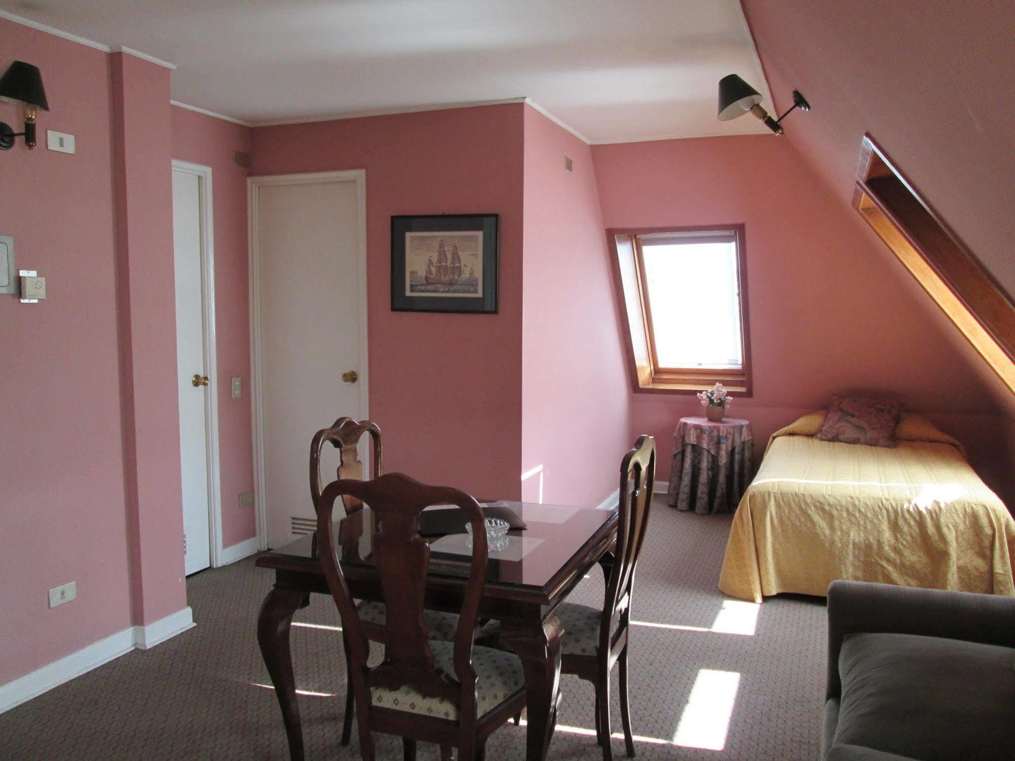 Hotel Apart Colon Πουέρτο Μοντ Εξωτερικό φωτογραφία